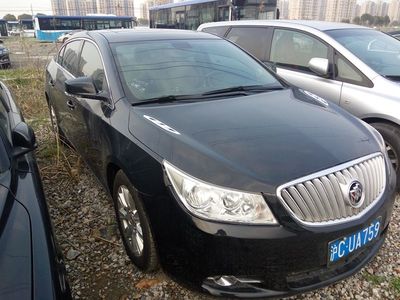 上海国拍机动车拍卖与机动车经纪服务分析