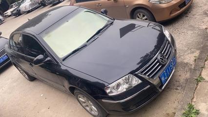 公车闽J115KD帕萨特SVW7203EPi网络拍卖公告解析